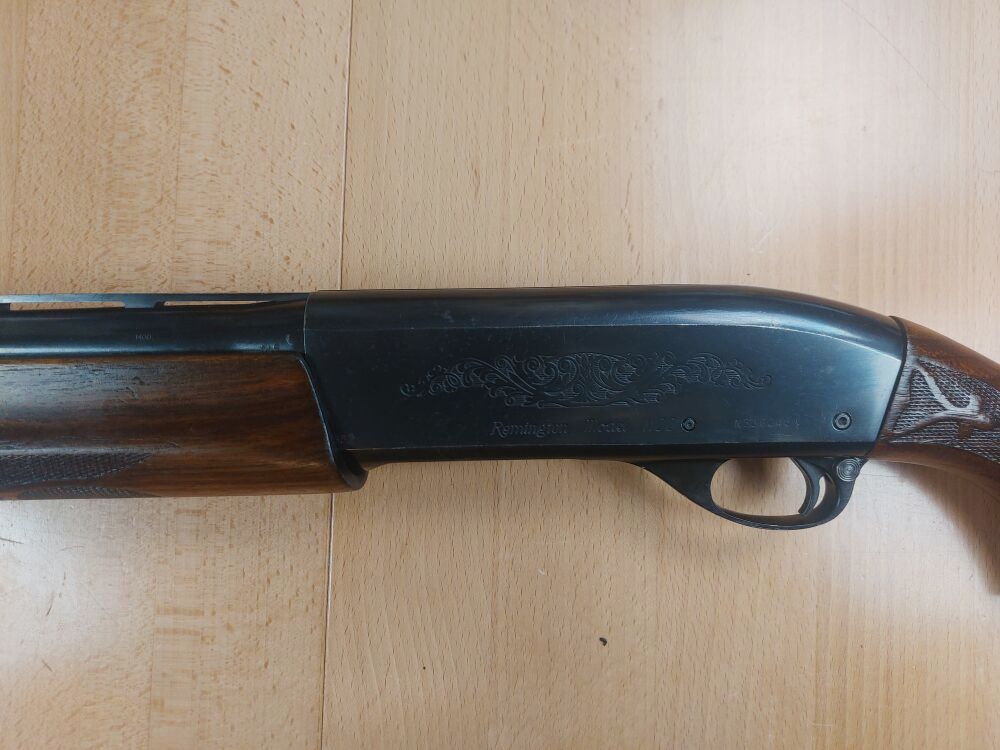 Remington, VS Model 1100