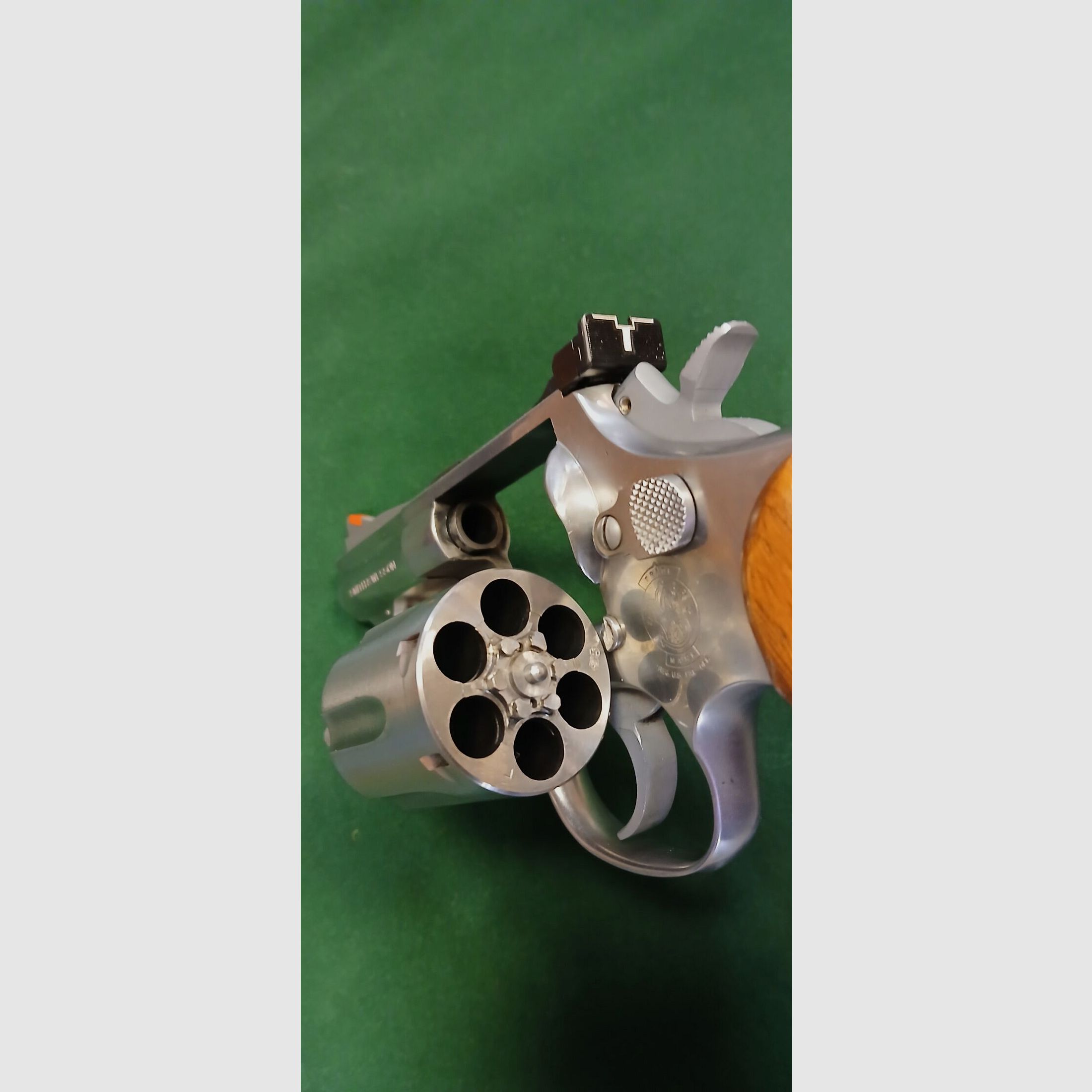 Smith & Wesson 66-2, zdjęcie 5 z 8