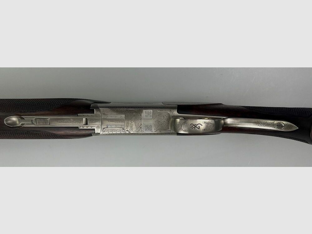 Browning B125