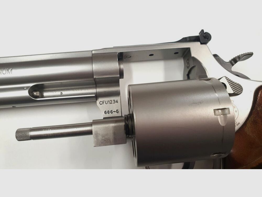 Smith & Wesson Mod. 686-5 Wheelgunner, 150 Years S&W