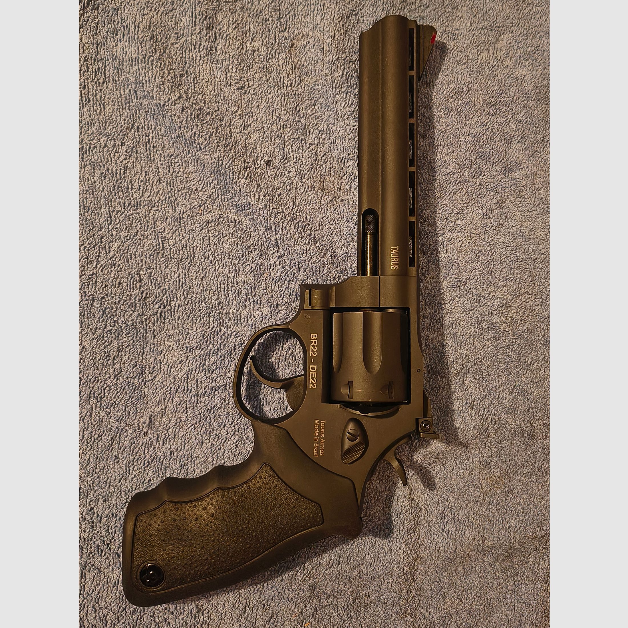 Taurus 689, 357 Mag, 6 Zoll