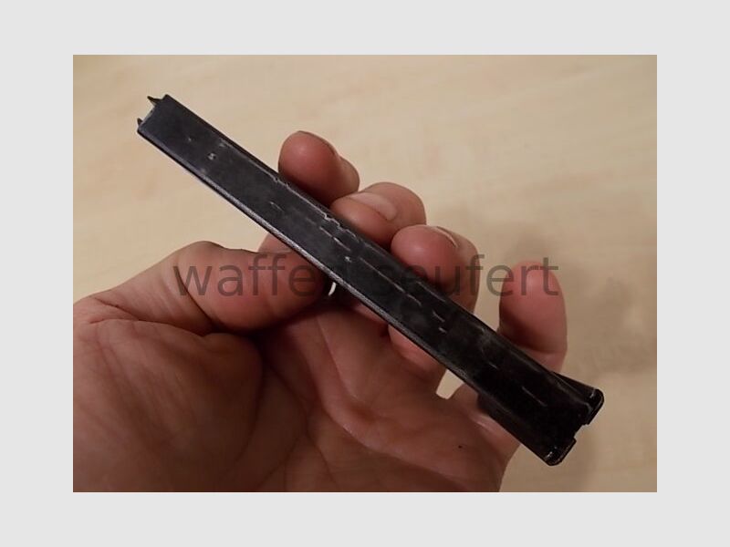 Walther P38 .22lr Magazin 10 Patr. Orig. gestempelt