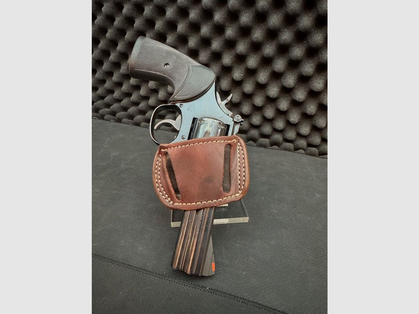 Schnllziehholster, Gürtelholster, Leder, Ross Gunleather, Wildleder, Revolver(?!), Markenholster