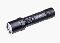 NEXTORCH P81 2.600 Lumen Einsatz LED Taschenlampe, USB-C Akkuladefunktion, Glasbrecher