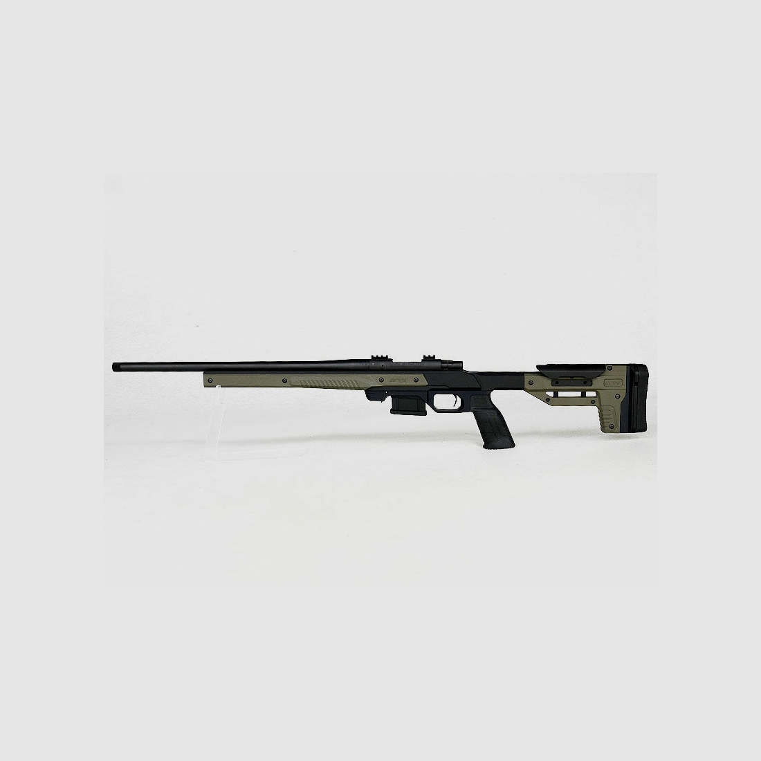 Weatherby (Howa 1500) Short Action Vanguard ORYX (available in .223 Rem. or .308 Win.)