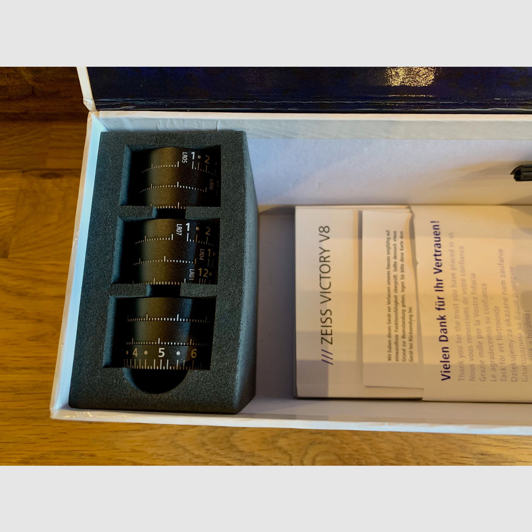 Zeiss V8 4,8-35x60 mit Sattelmontage