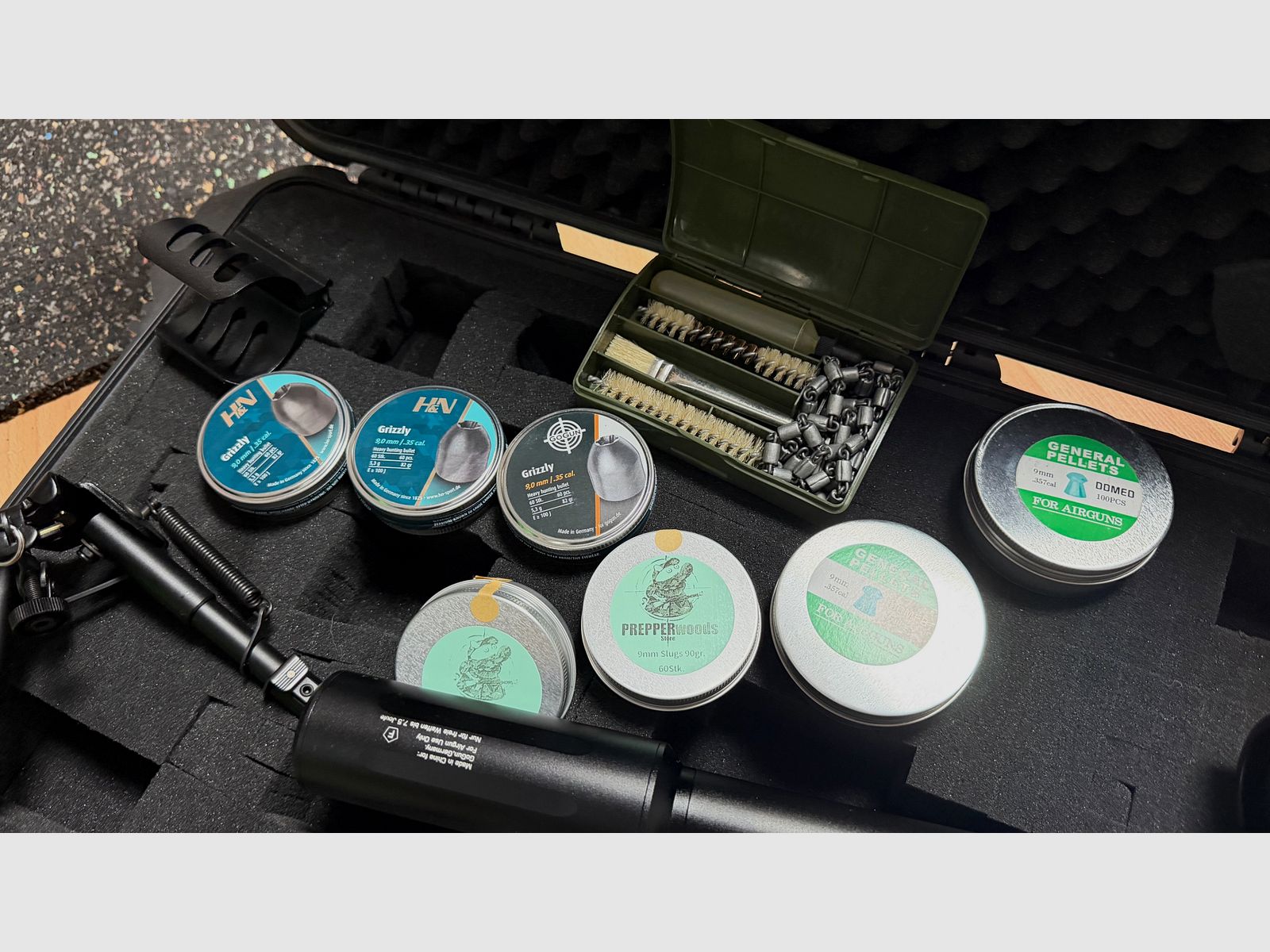 HP Max mk1 with accessories, image 10 of 12