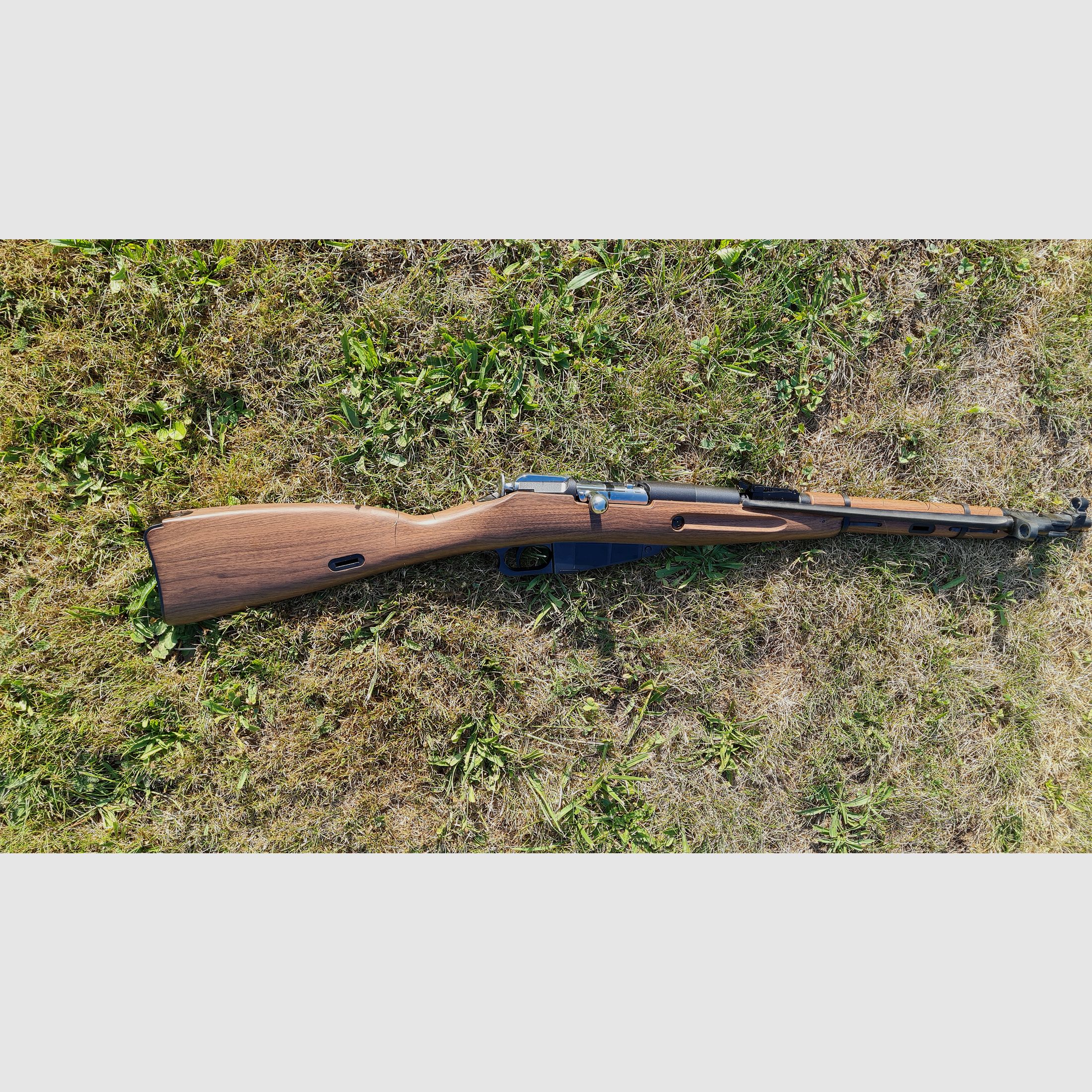 Gletcher M1944 CO2 Luftgewehr Kal. 4,5mm Stahl BB Holzoptik