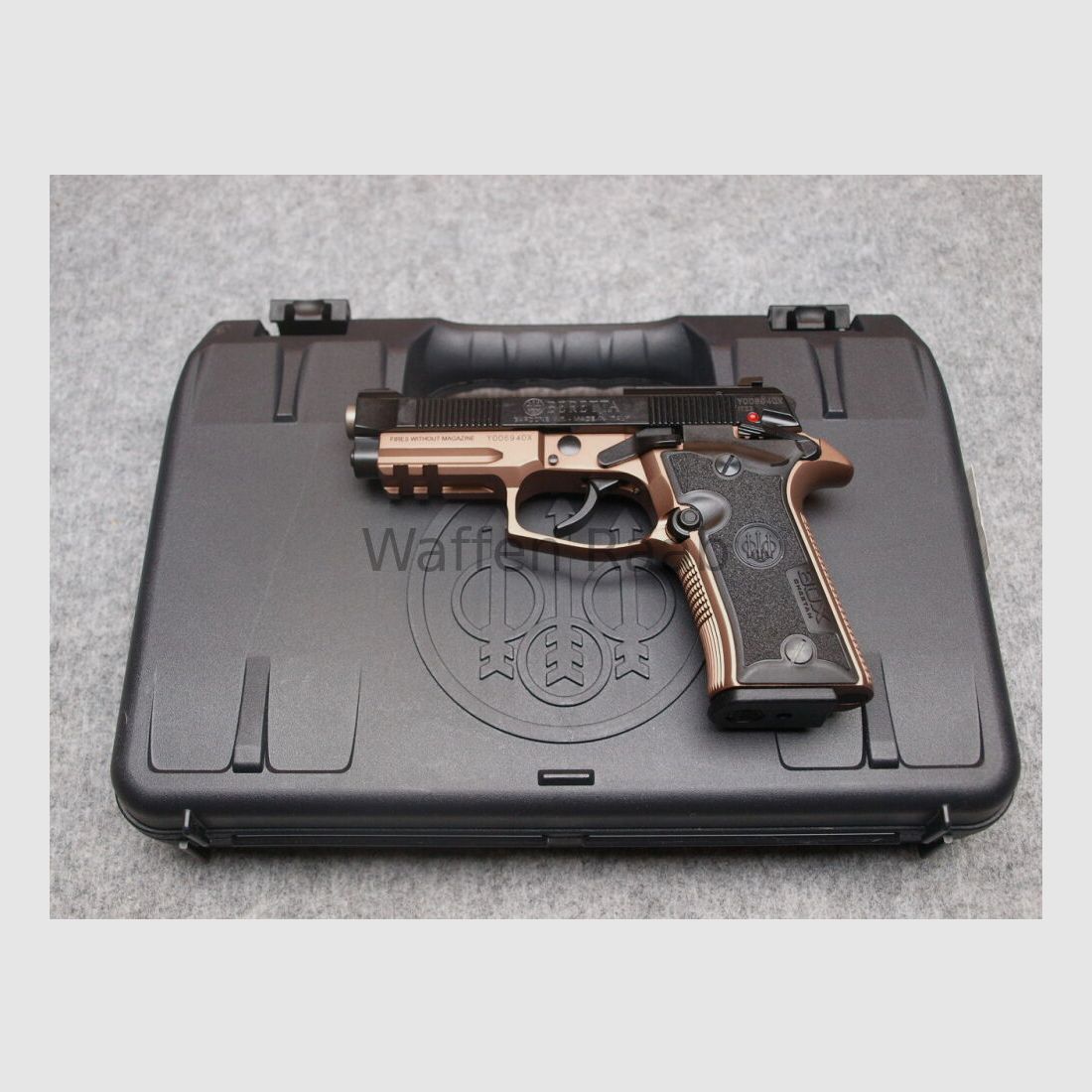 Beretta 80X modello speciale Bronzo Beretta 80X modello speciale Bronzo