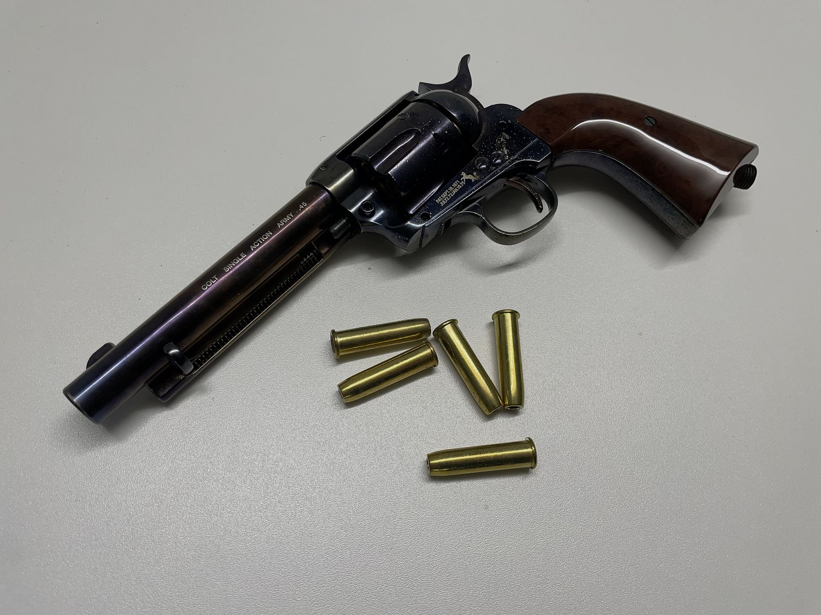 Colt Single Action Army® 45 Co2-Revolver Kaliber 4,5 mm BB (P18) brüniert