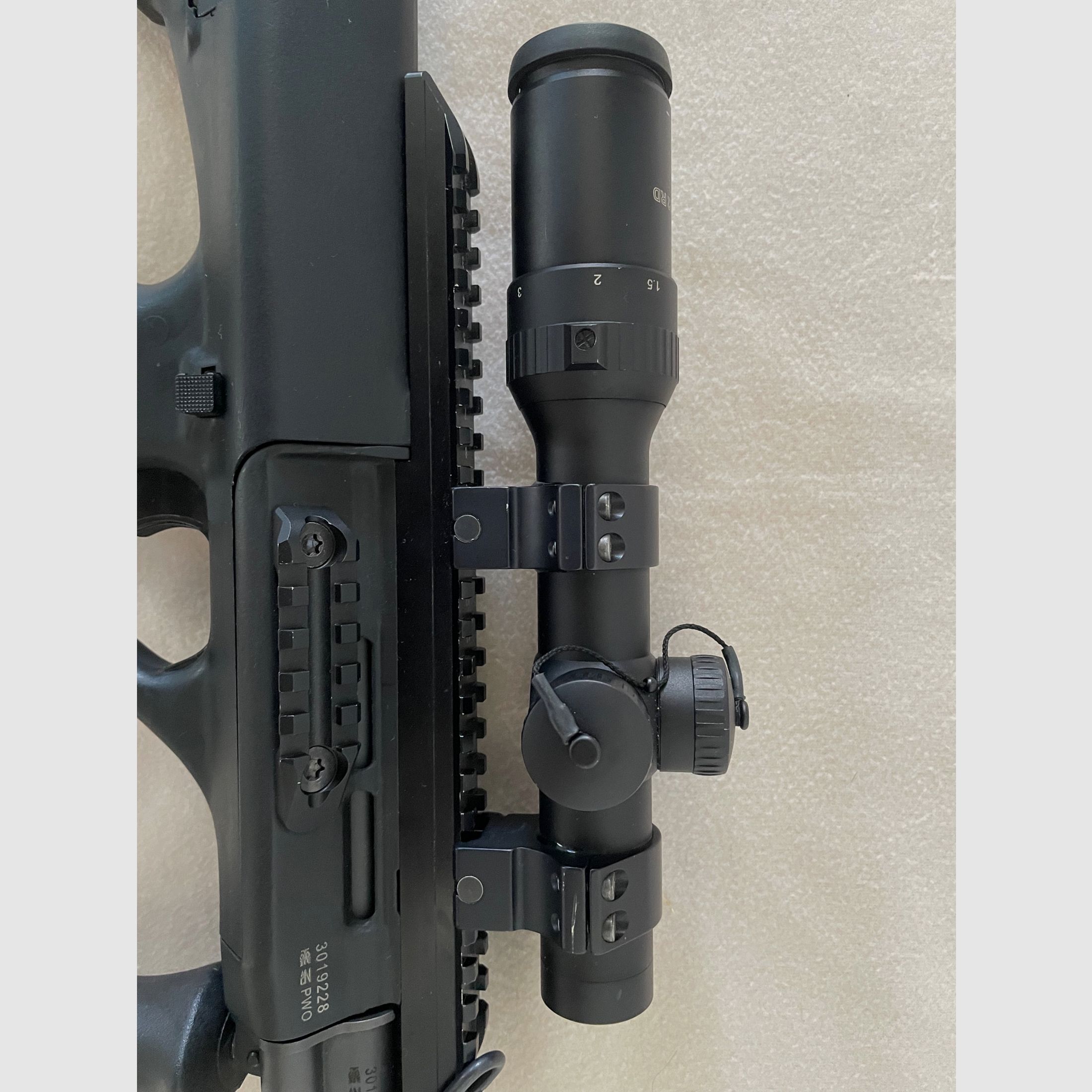 AUG with optic, image 3 of 6