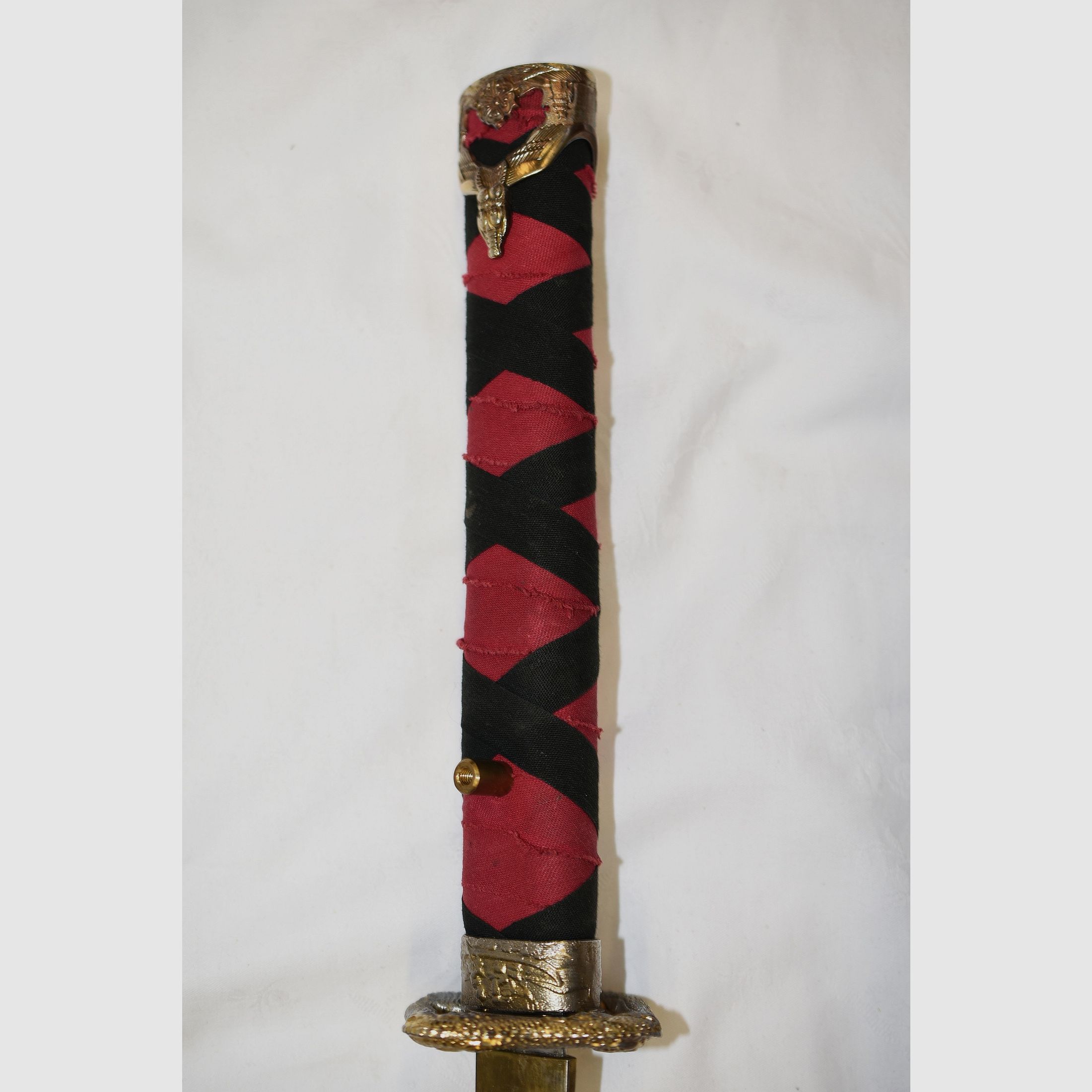 épée japonaise, samouraï, katana, wakizashi, avec menuki sur la poignée