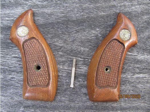Poignée en bois originale Smith & Wesson J-frame - comme neuve
