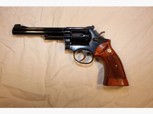 S&W Model 19, .357 Mag., 6 inches.