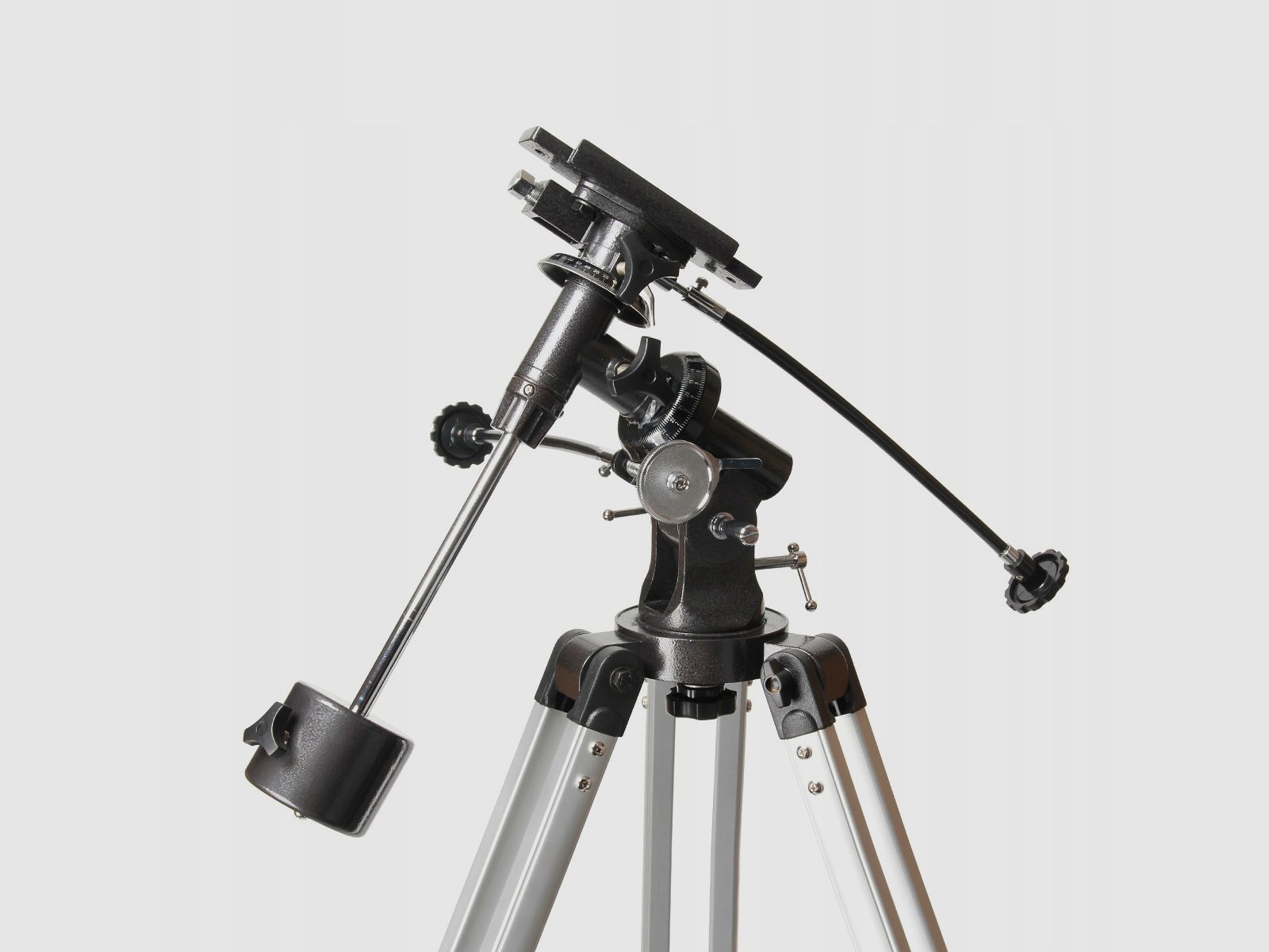 Teleskop SKY-WATCHER BK 1309 EQ2 130/900, zdjęcie 10 z 17