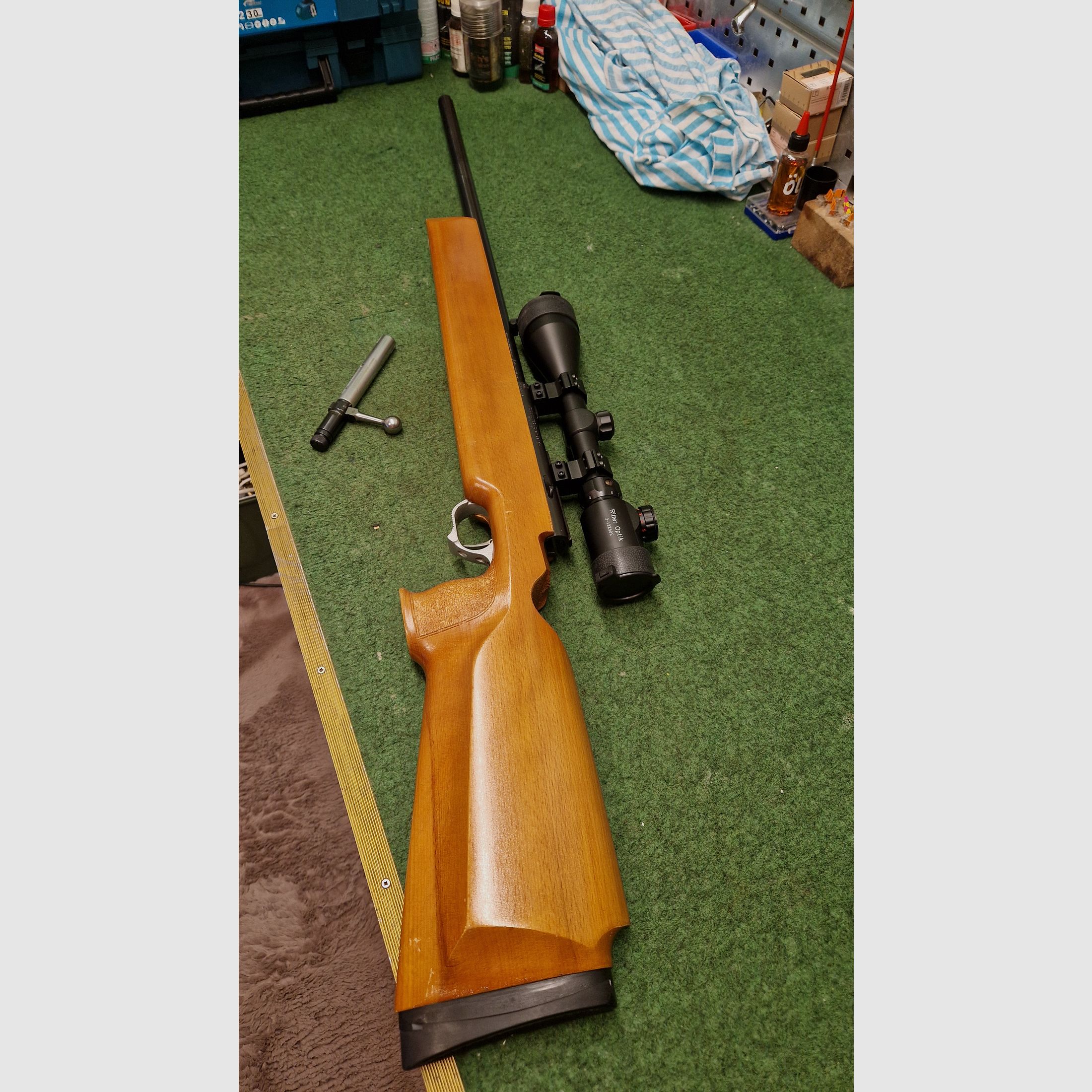 Suhl M150 - KK de un solo tiro