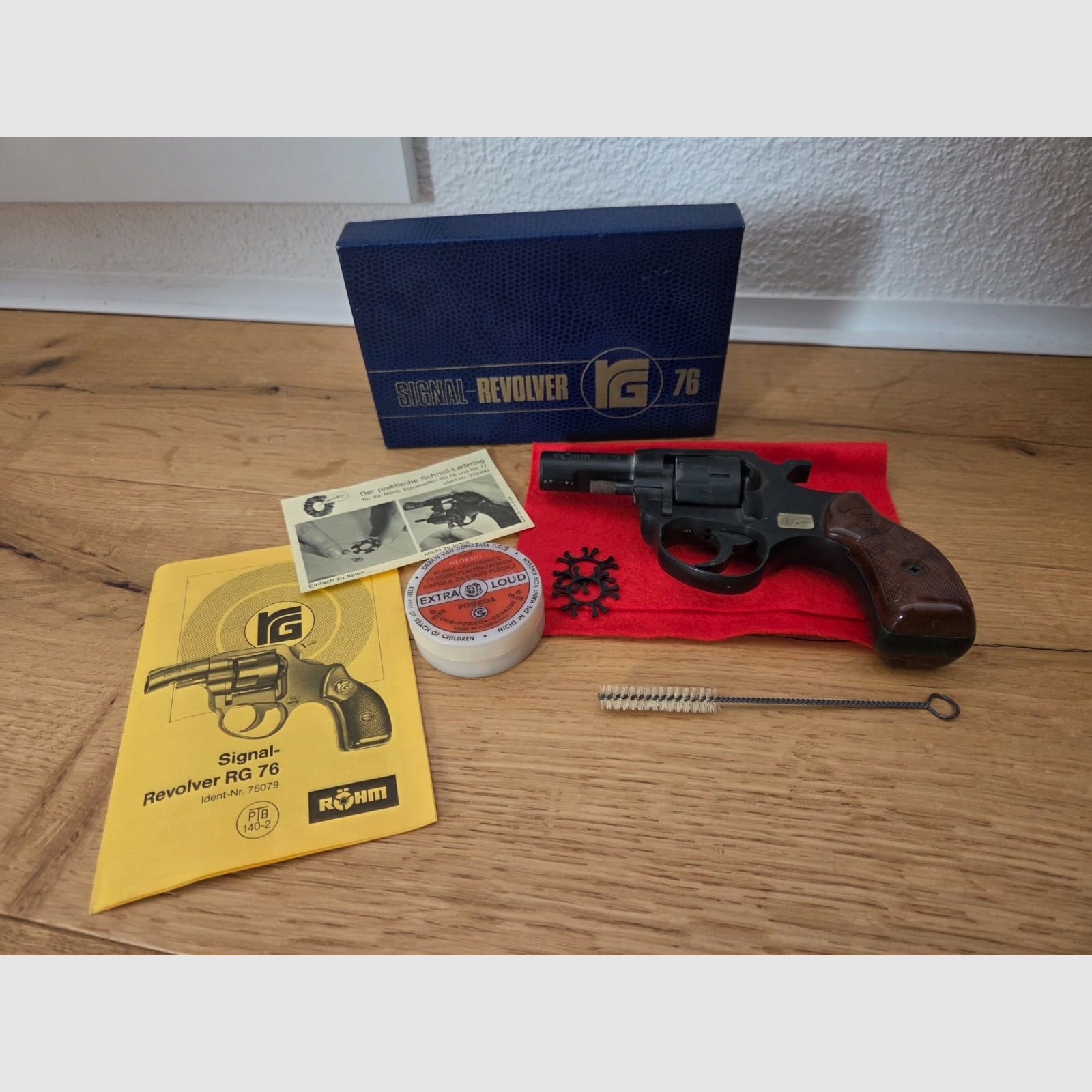 Röhm RG 76 Schreckschuss Gaspistole Pistole 