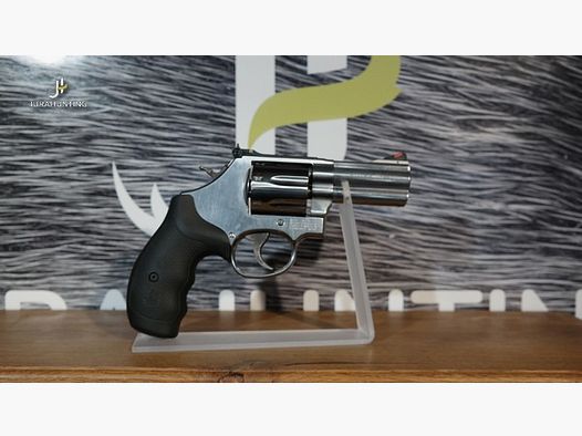 Smith & Wesson; 686-6; 3 pollici