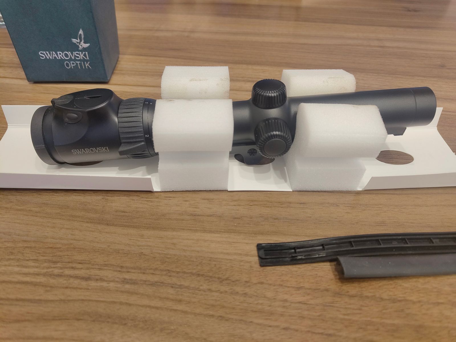 SWAROVSKI Z6i 1-6 x 24 SR Generation 2