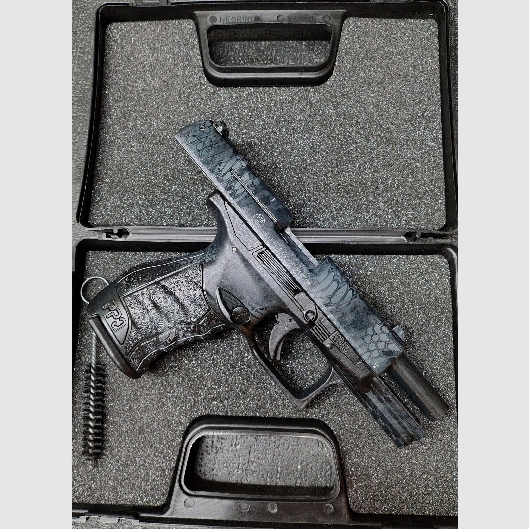 Walther PPQ M2 Kryptek Black PAK/Strzał ostrzegawczy