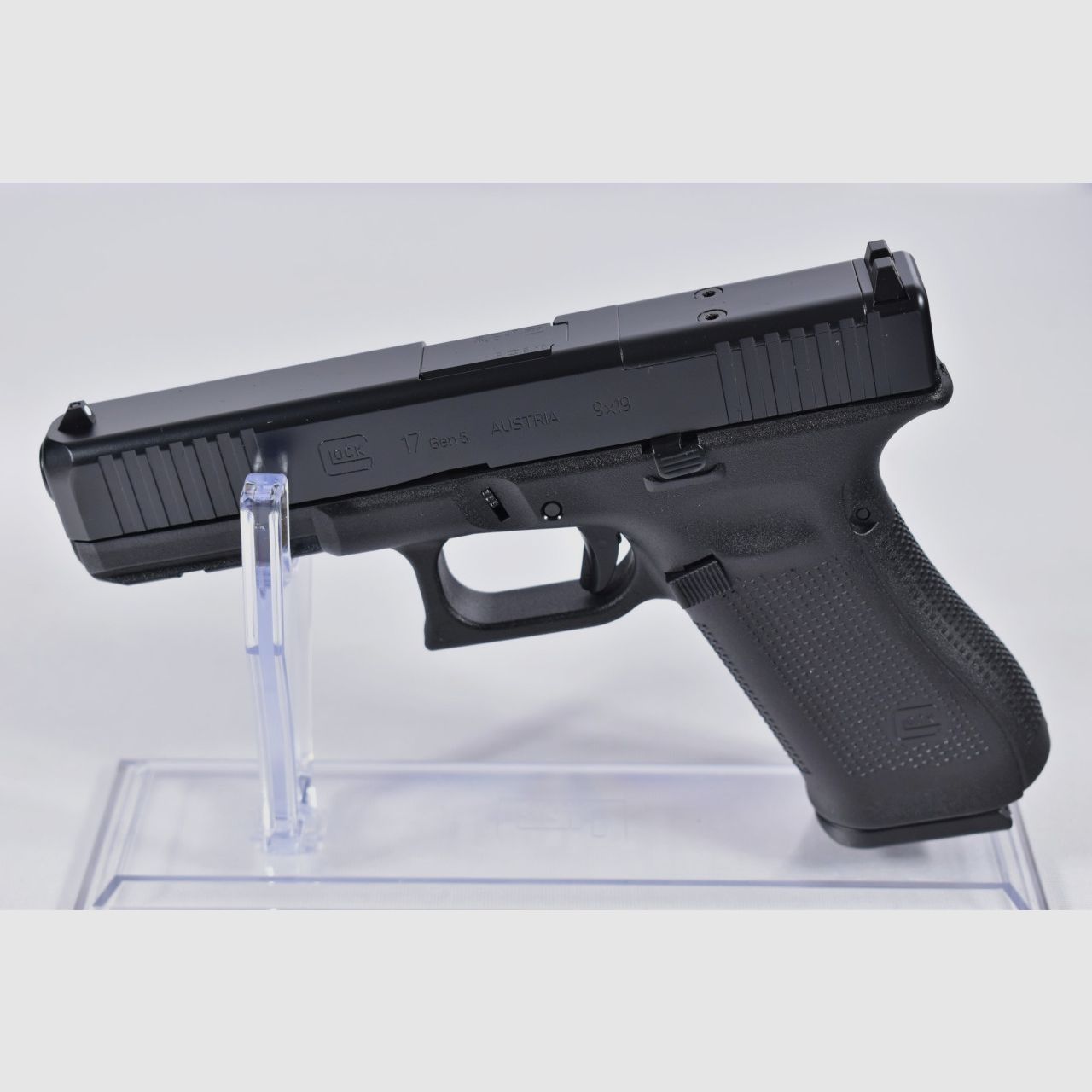 Glock 17 Gen5 MOS FS 9mm Luger Pistole