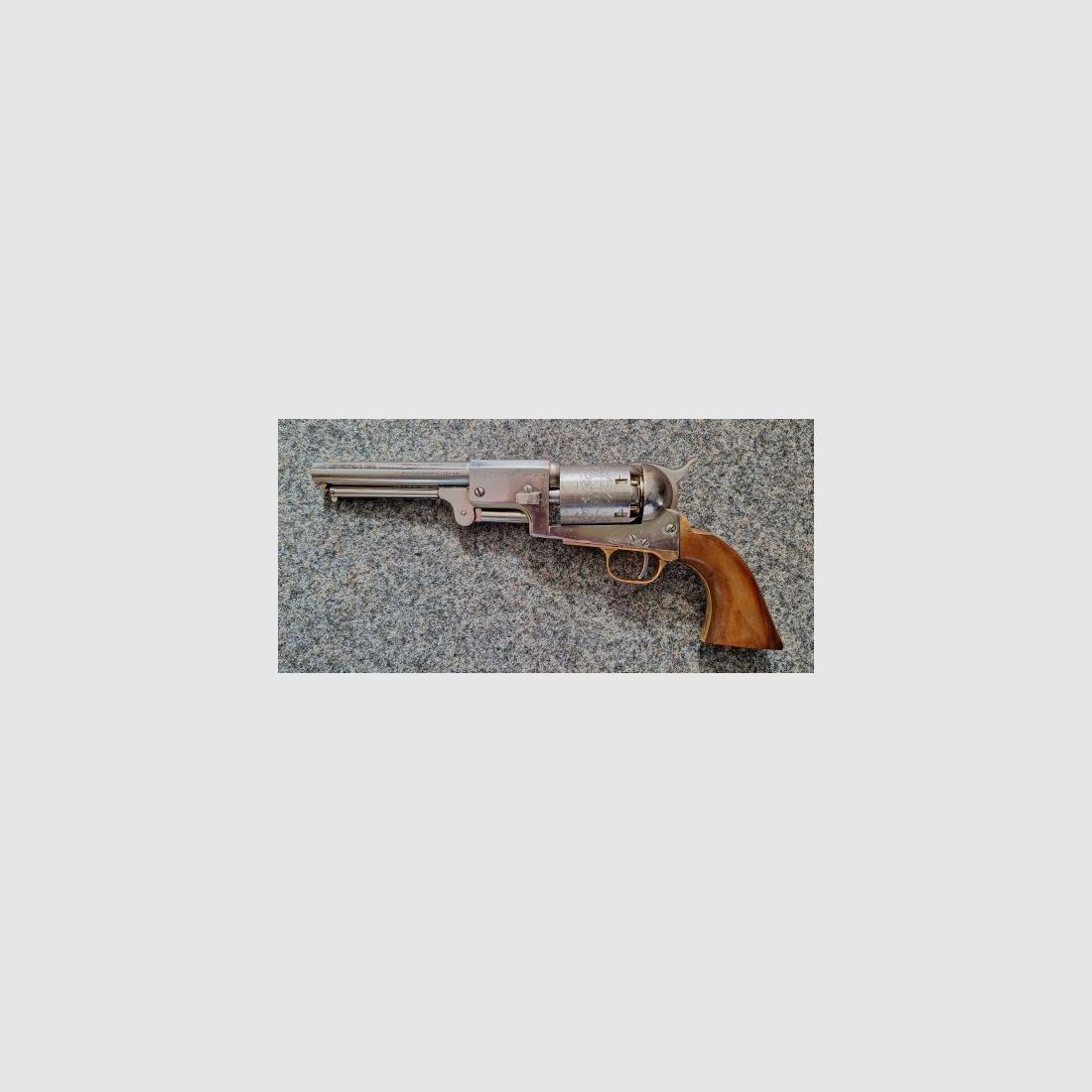 Schwarzpulver Vorderlader Revolver Dragoon 1851 Kal. .44