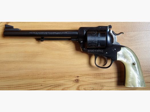 Revolver Ruger .357 Magnum NEUES MODELL BLACKHAWK RB 35