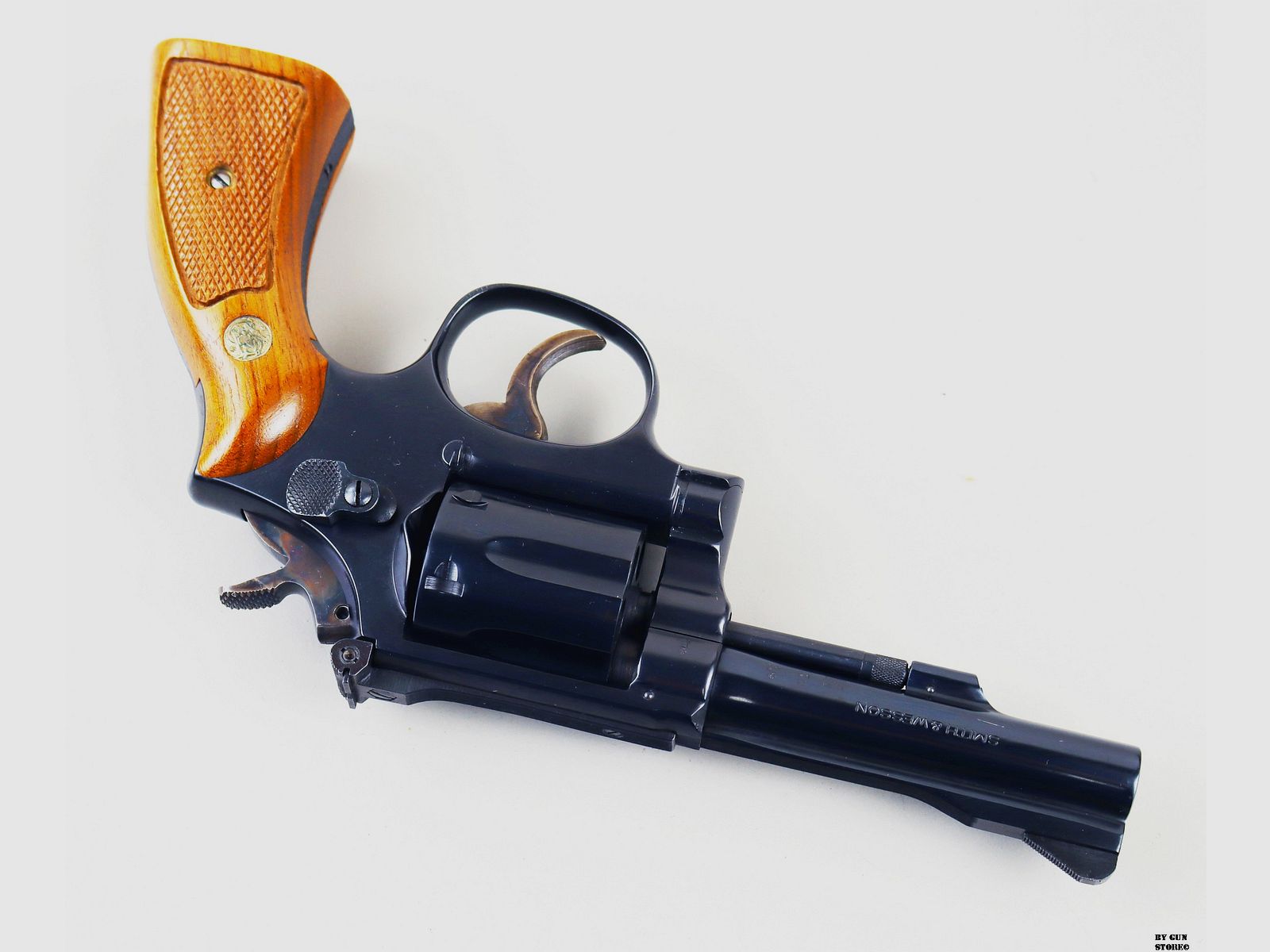 Revolver Smith & Wesson mod. 15-4 cal. 38Sp matr. 29K0185, immagine 5 di 14