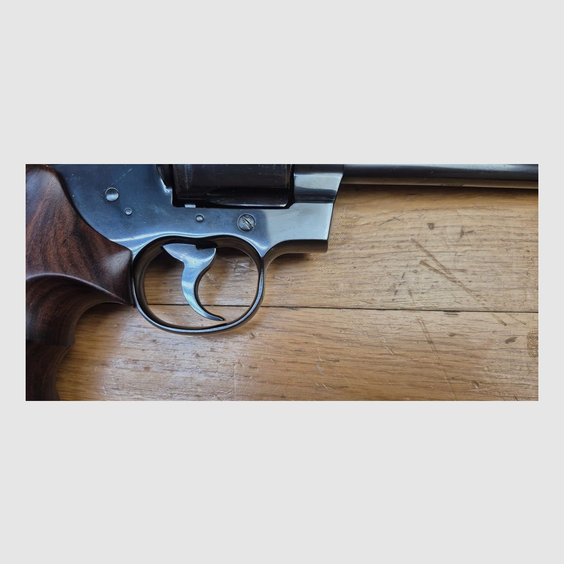 Wunderschöner Colt Python 357 Magnum – Lauf 6 Zoll – Waffe für Anfänger 1968 (!) in Spitzenfinish – Gebrauchte Waffe in hervorragendem Zustand für ihr Alter – Premium-Stück in jeder Hinsicht – TBE++, Bild 26 von 28