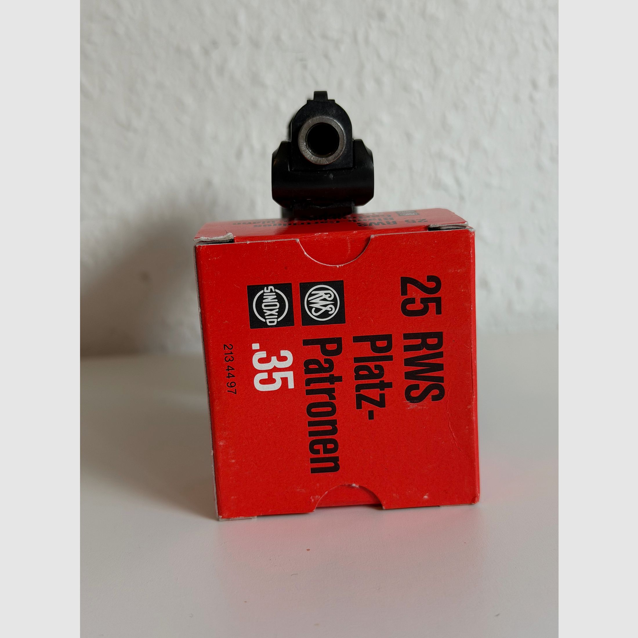 <p>pistolas de gas de alarma</p>