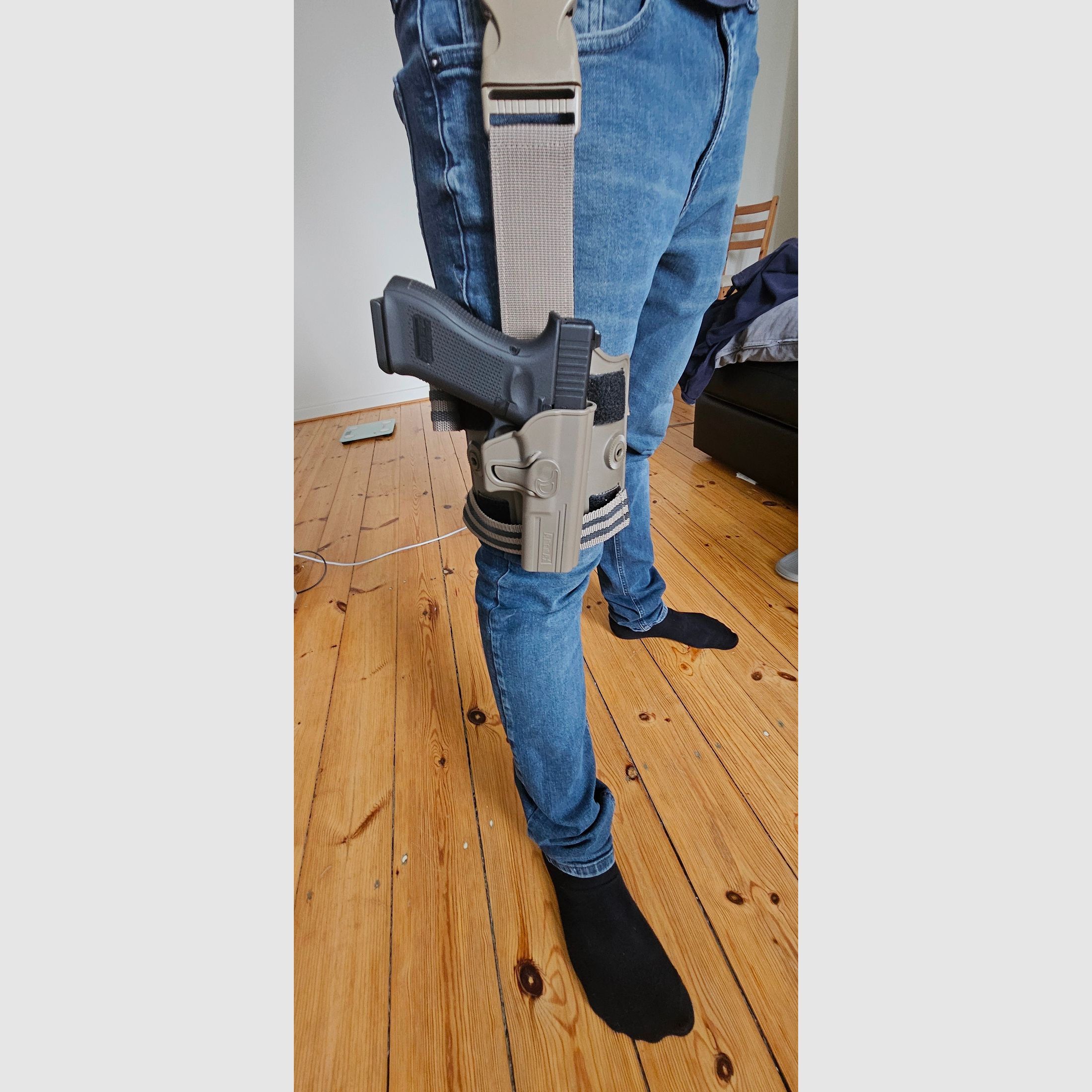 Amomax Beinholster passend für Glock 17/22/31