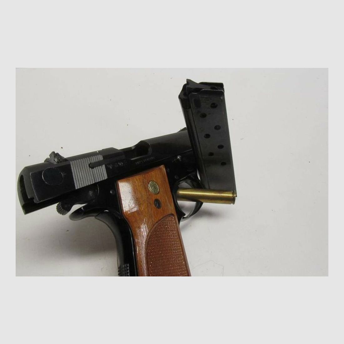 Smith & Wesson 39-2 oksydowany 9mm Luger, zdjęcie 5 z 5