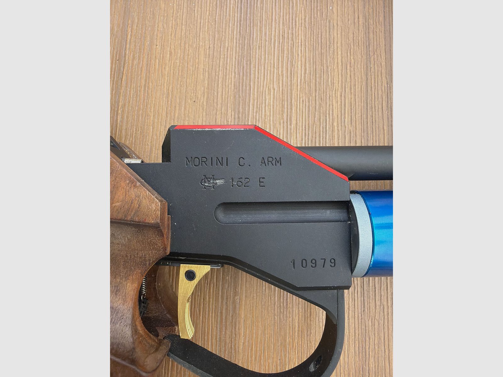 Morini 162E Match air pistol with electric trigger