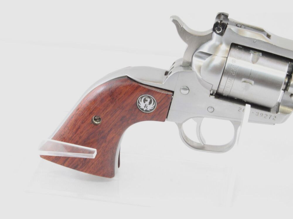 Revolver Ruger New Model Single Six KNR-6 - .22WinMag avec barillet interchangeable .22lr