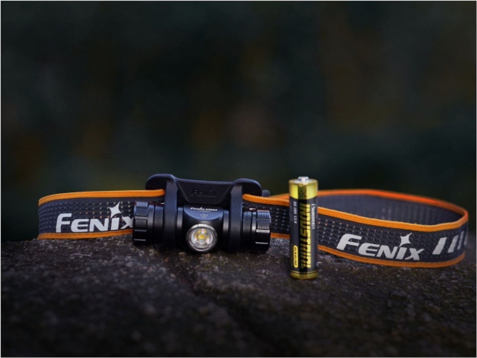 Fenix HM23 linterna frontal, imagen 9 de 20