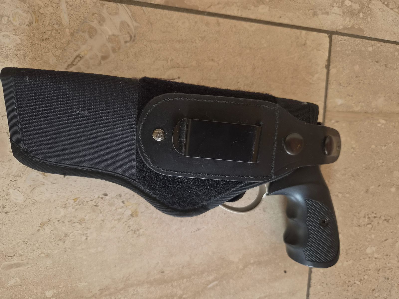 Revolver 9mm gas - Schreckschuss