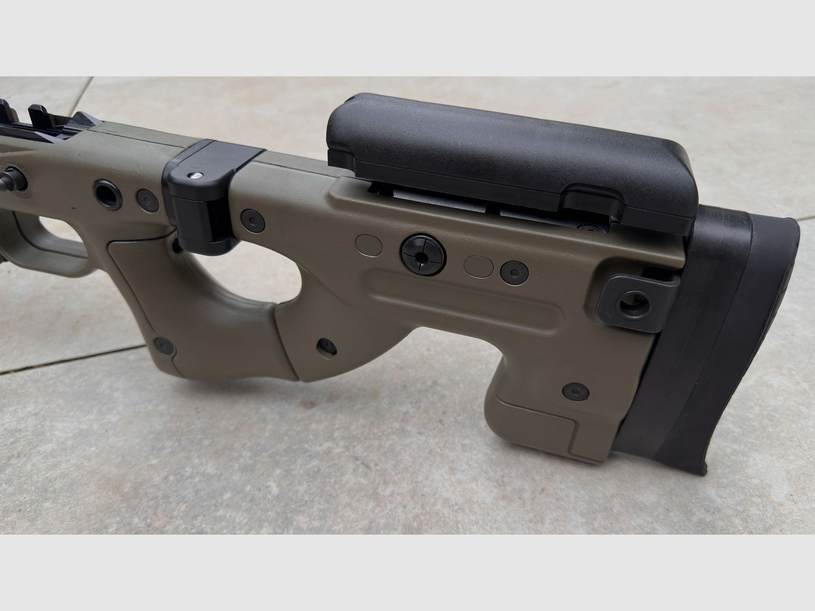 Schaft Accurracy International AT AICS Steingrau-Oliv, ohne Optik/Montage und Büchse!, Bild 15 von 16