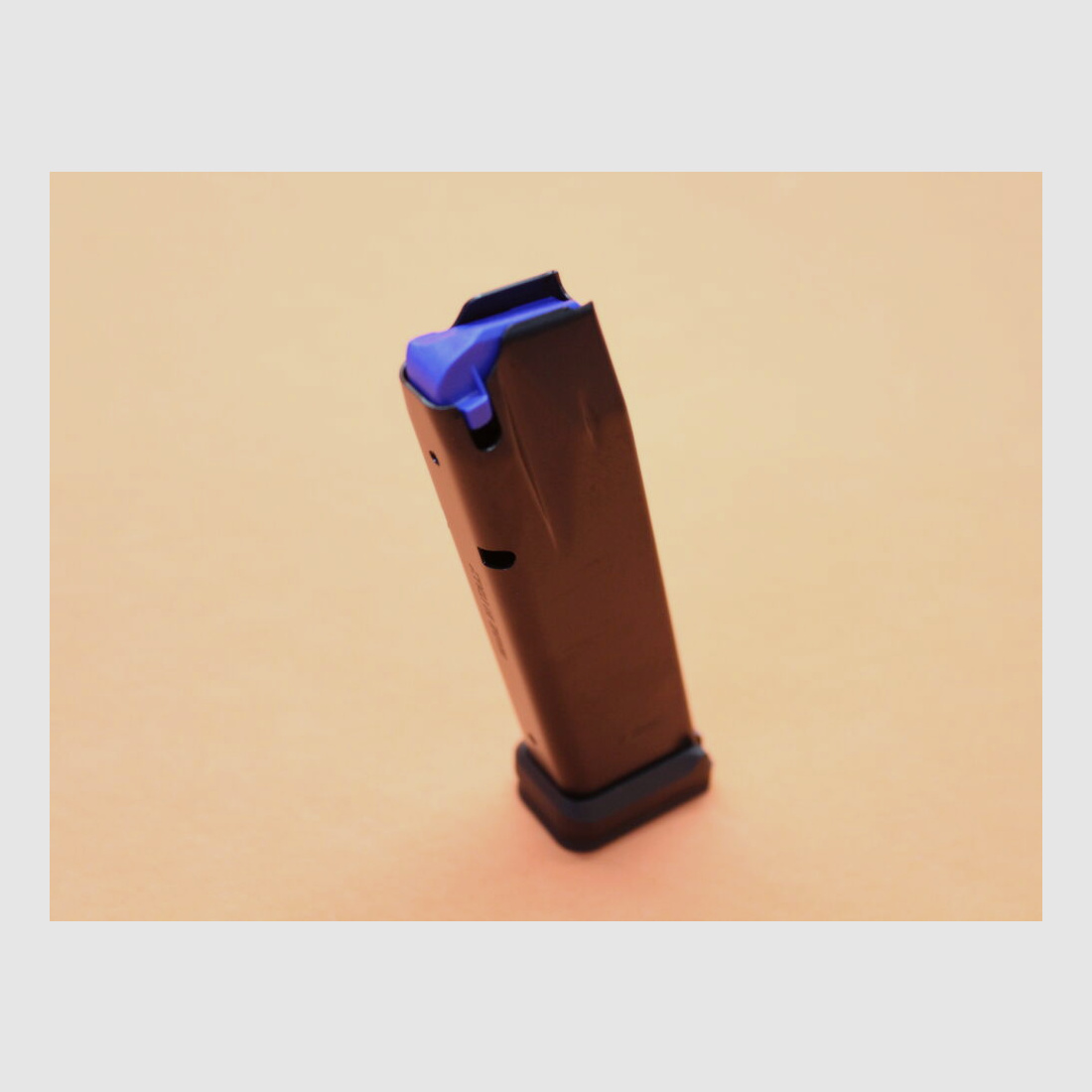Walther Walther PDP Full Size: Magazin Walther 18-Schuss Stahl brüniert 9mmLuger m. Alu Boden