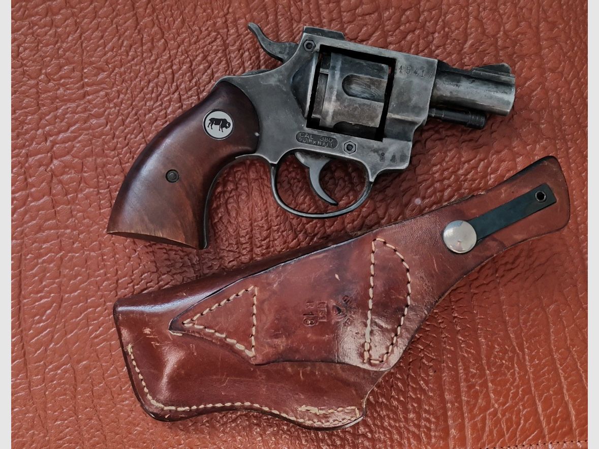 Jaguar 80 Schreckschussrevolver Kal. 9 mm Knall, mit Leder-Holster