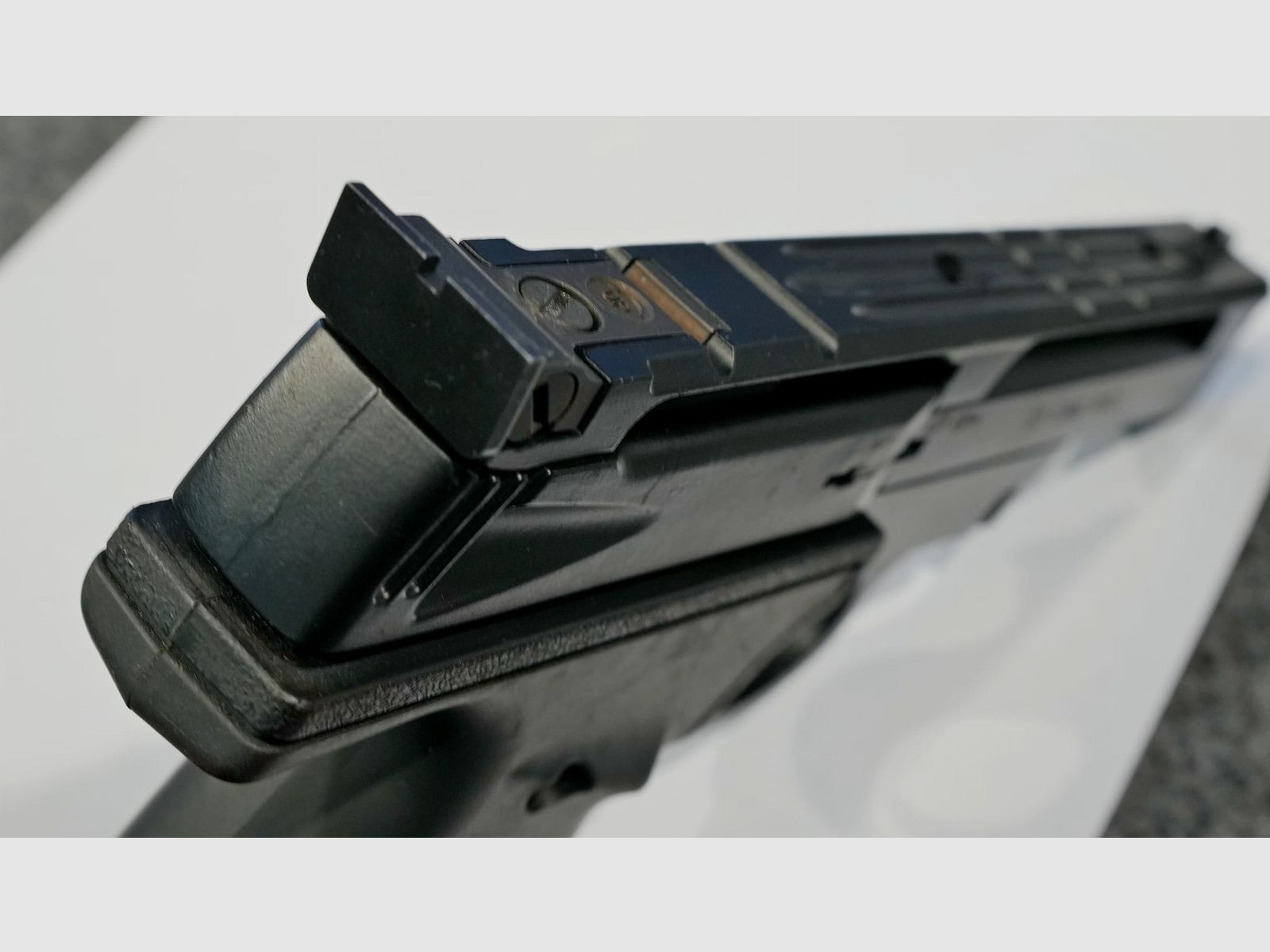 Smith&Wesson semi-automatic pistol mod. 22A-1 cal. .22 LR, image 3 of 3