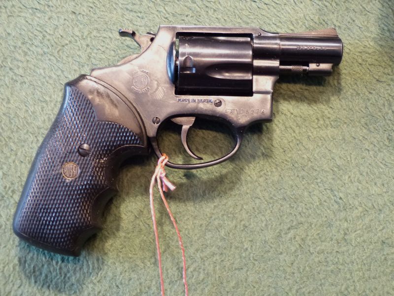 Fangschuß Revolver Rossi Mod. 27 im Kal. 38Spezial sehr guter Zustand