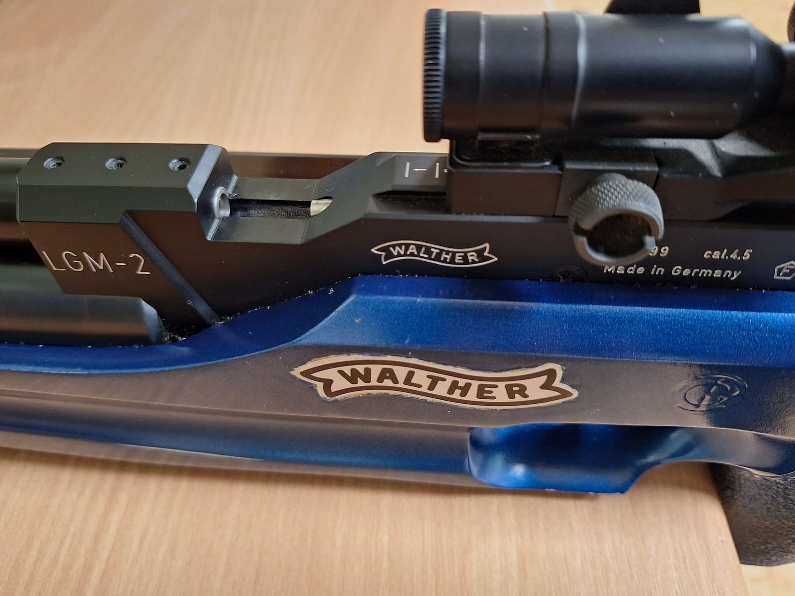 Walther LGM-2 match air rifle right/ left 1st hand