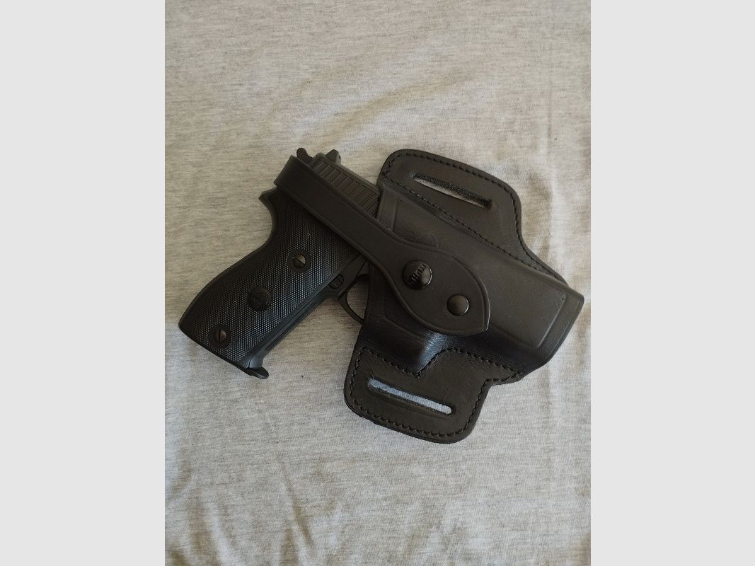 Hämmerli P26 9mm P.A.K. (PTB 775) + Gürtelholster + 50 Platzpatronen