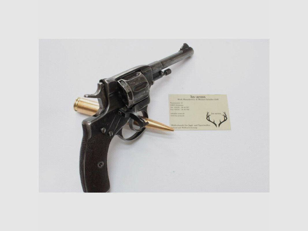 Nagant Revolver - 1916