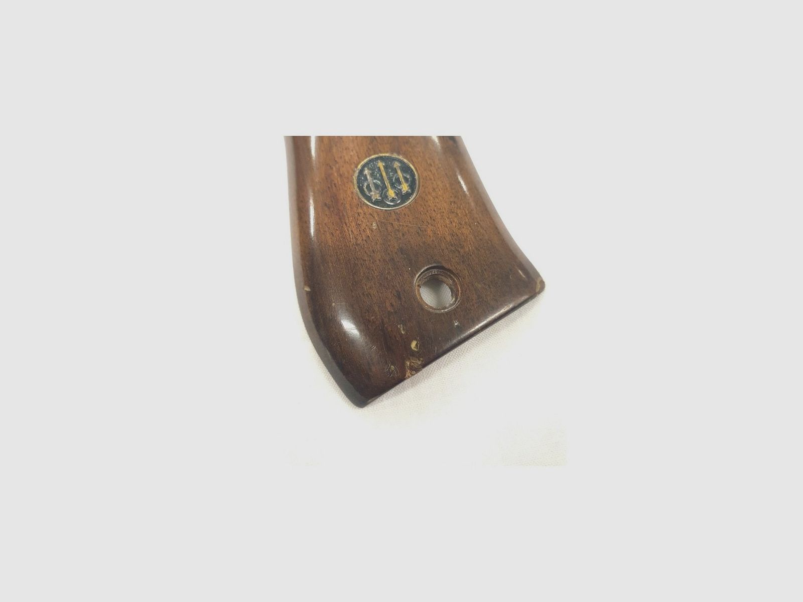 Grips Beretta 81/84 lisses avec blason, image 4 sur 5