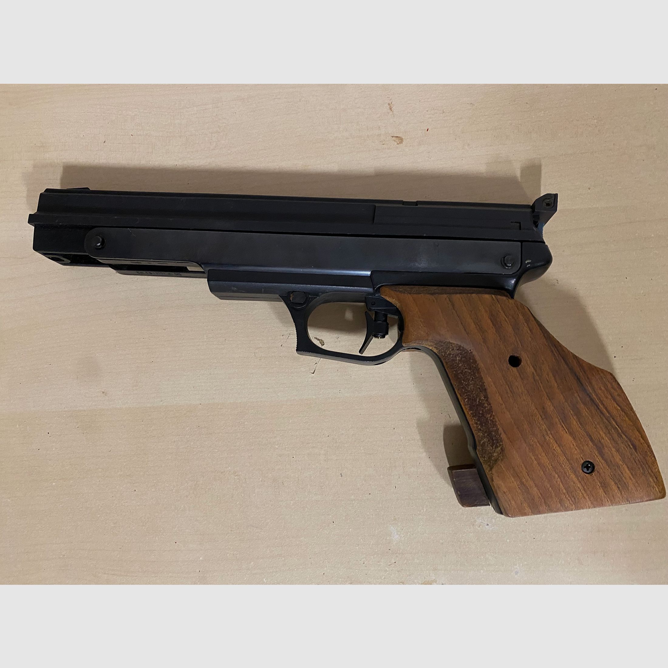 Gamo Sportschützenluftpistole 4,5mm