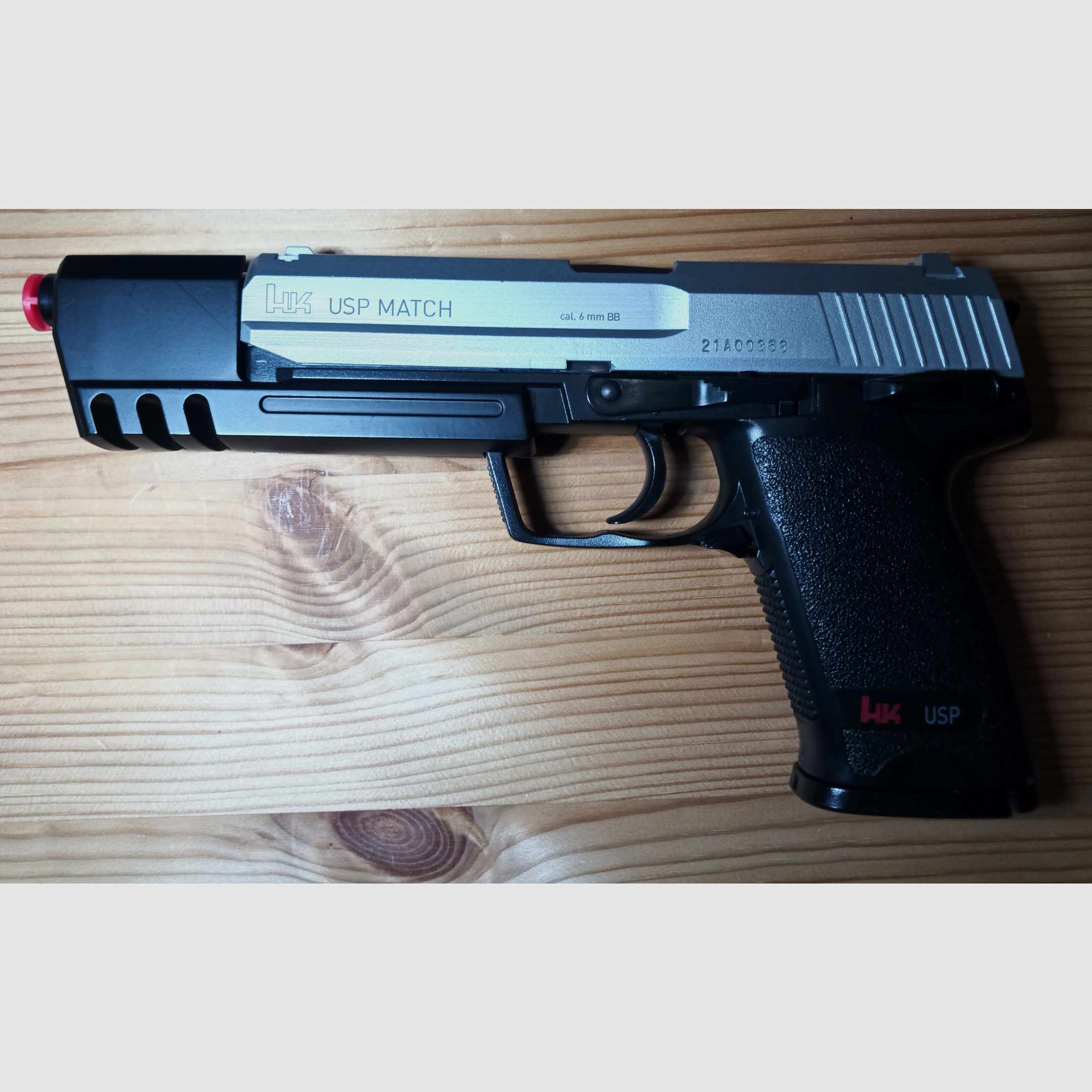 SAMMLUNG !  Umarex Airsoft  Pistolen Heckler & Koch USP / Walther P 99 - ab 14 !