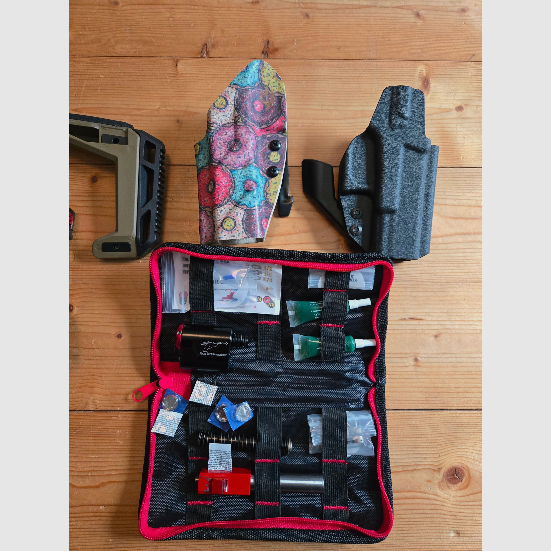 Glock 45 Gen 5 MOS maßgeschneiderte Set Holosun Trockenfeuer Chassis Holster IPSC