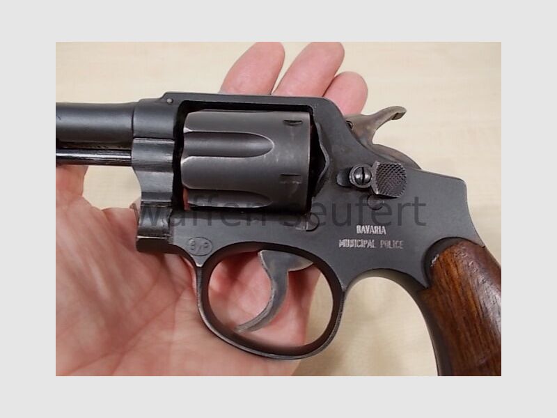 Smith & Wesson M10 WKII Wojskowy i Policyjny Zwycięstwo Bawarskiej Policji