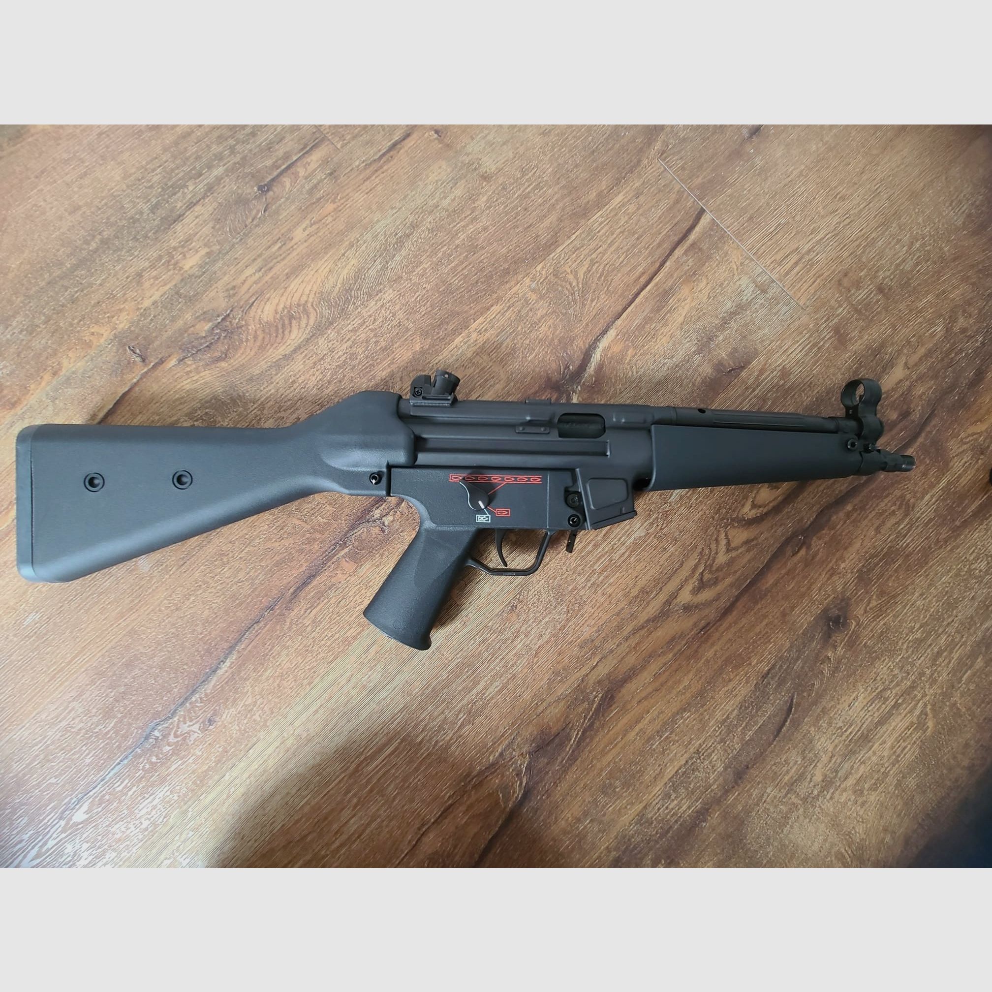MP5 Airsoft von G&G S-AEG 1,12J  inkl. Zubehör